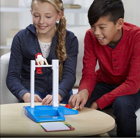 HASBRO Fantastic Gymnastics Children’s Game NEW - Picture 4 of 5